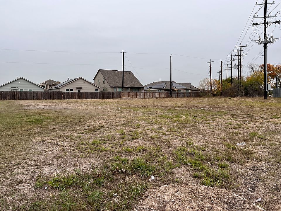1st image of 5853 Midcrown Dr