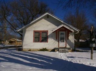 546 NE Emmett St, Topeka, KS 66616