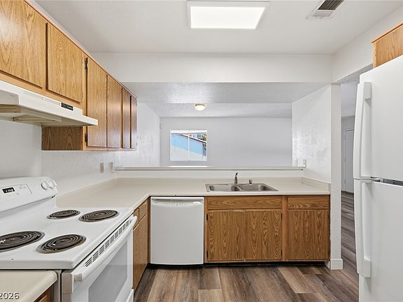 4th image of 6750 Del Rey Ave Unit 233