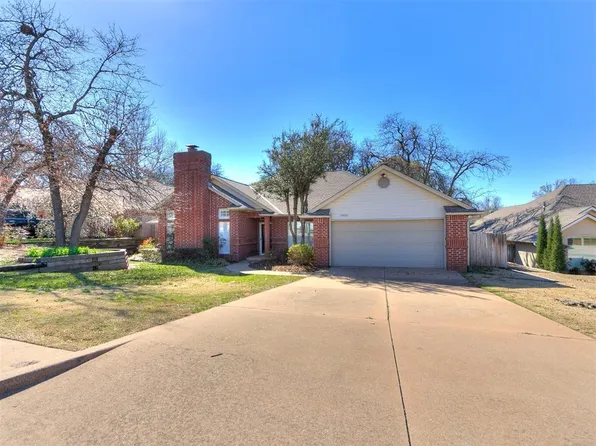 1405 Woodbury Cir, Edmond, OK 73034