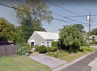 23 Claire St, Riverside, RI 02915