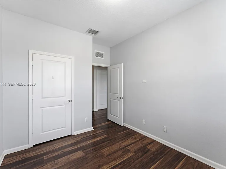 4032 NW 11th St #4032 — Photo 24