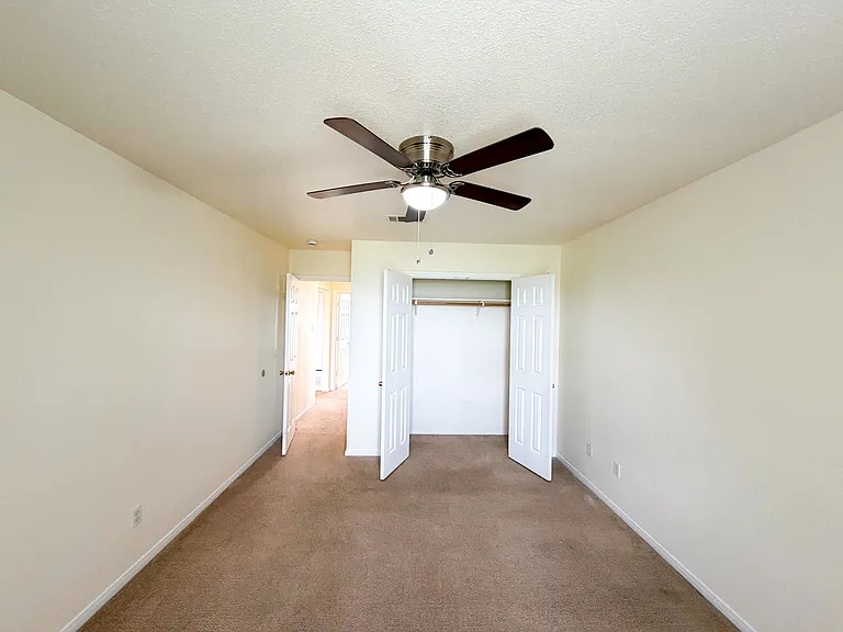 1505 High Chapparal Dr — Photo 20