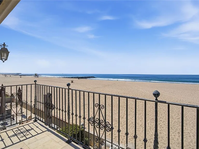 3715 Seashore Dr — Photo 14