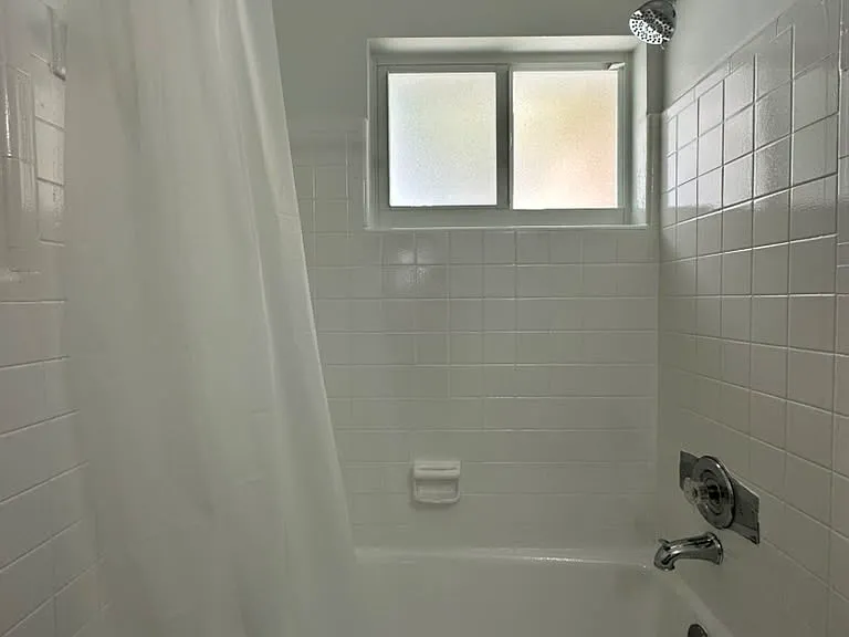 3720 NE 22nd Ave #12 — Photo 13