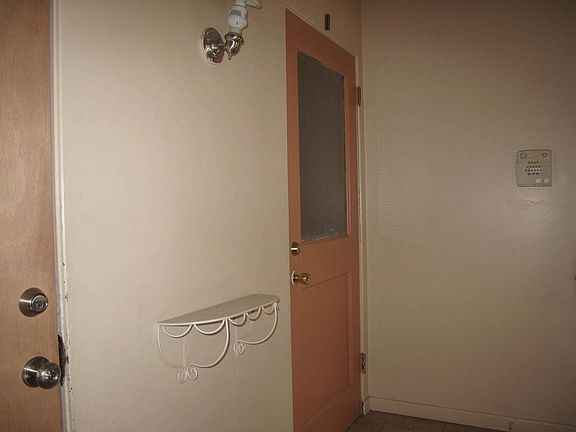 2nd image of 3349 N Kilbourn Ave