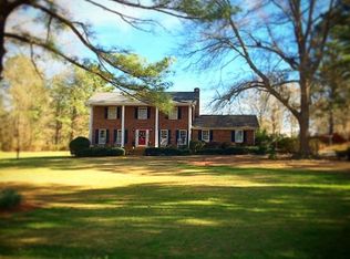 15 Round Lake Rd, Griffin, GA 30224