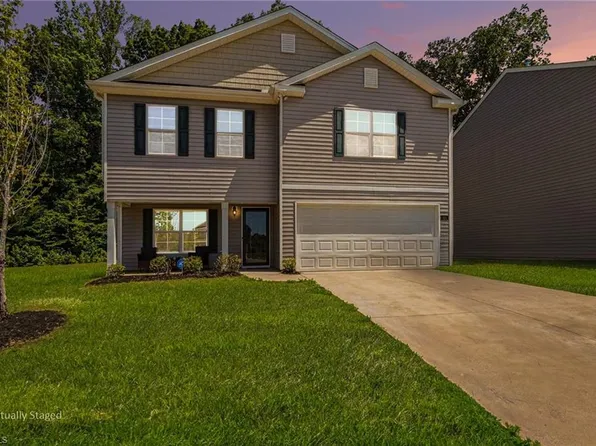 405 Gulliver Ct, Greensboro, NC 27405