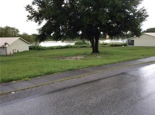 Rebecca Ln, Auburndale, FL 33823