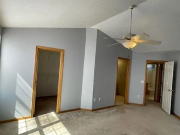 5307 Chaucer Dr — Photo 2