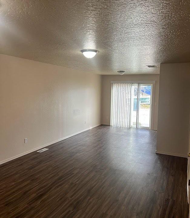 LIVING ROOM AND DINING ROOM
