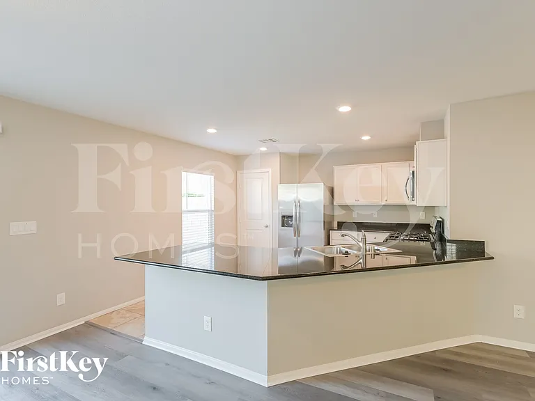 9312 Colinton Ct — Photo 6
