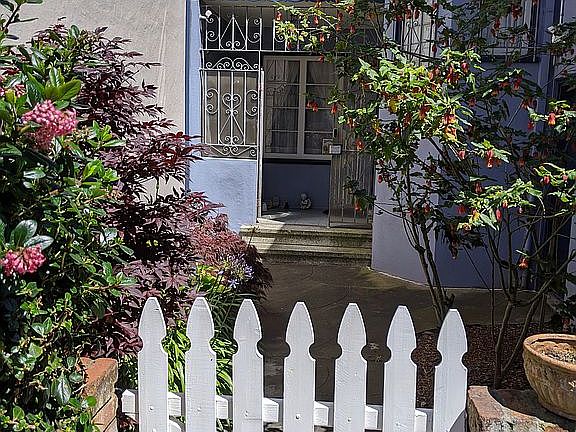 3rd image of 3789 Market St
