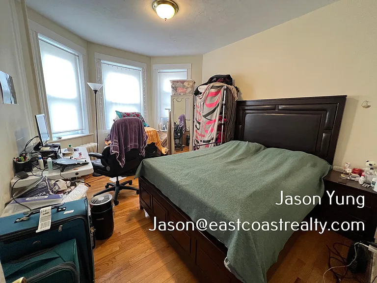 237 Kelton St #10 — Photo 13