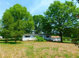 6544 Comm Scope Rd, Catawba, NC 28609