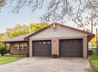 460 SE Monroe Ave, Krebs, OK 74501