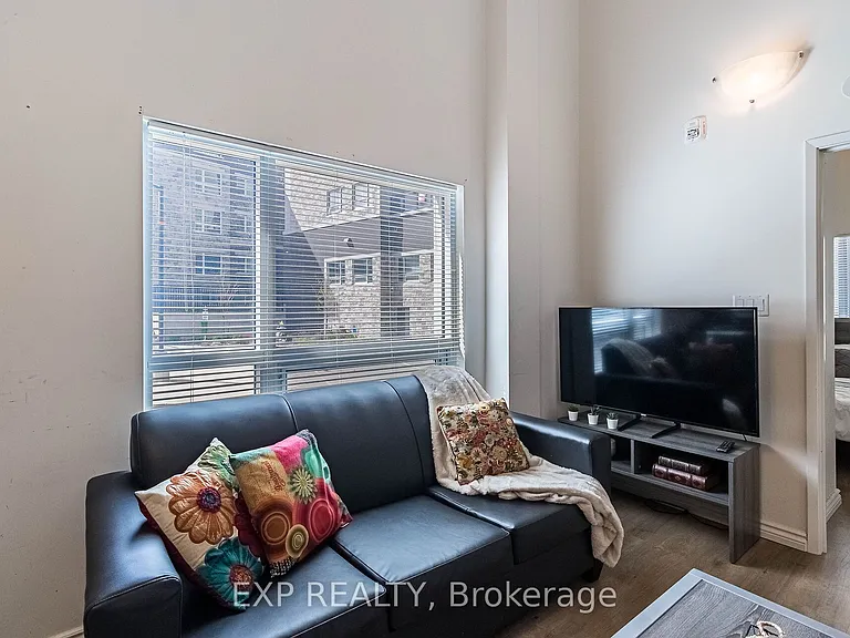 275 Larch St #G116 — Photo 18
