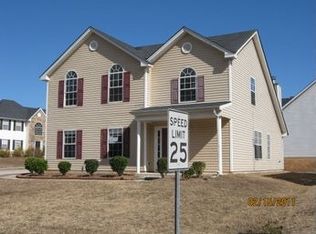 957 Quail Hunt Dr, Riverdale, GA
