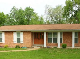1980 Fairview Dr, Arnold, MO 63010