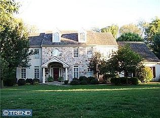 1355 Fieldpoint Dr, West Chester, PA 19382