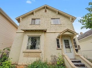 9334 106a Ave NW, Edmonton, AB T5H0S7