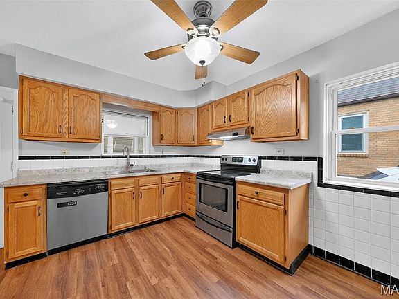 4th image of 9127 Coral Dr