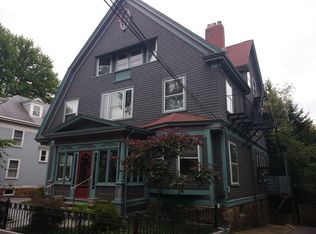 219 Aspinwall Ave, Brookline, MA 02446