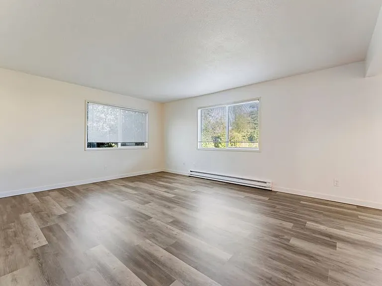 ES2275 -Eagle Rock Apartments — Photo 28