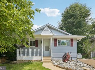 3004 Jamestown Ct, Woodbridge, VA 22192