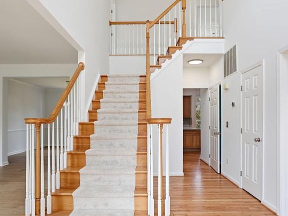 4th image of 14090 Eagle Chase Cir