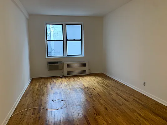 Rented by Prince Real Estate Associates LLC | media 6