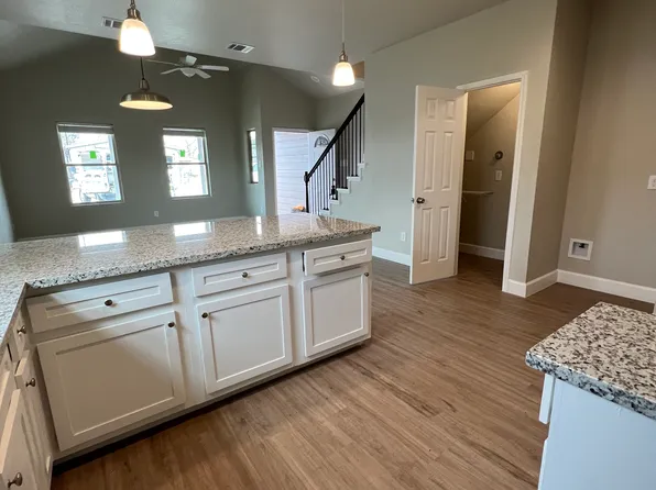 9718 Pelsey, Houston, TX 77029