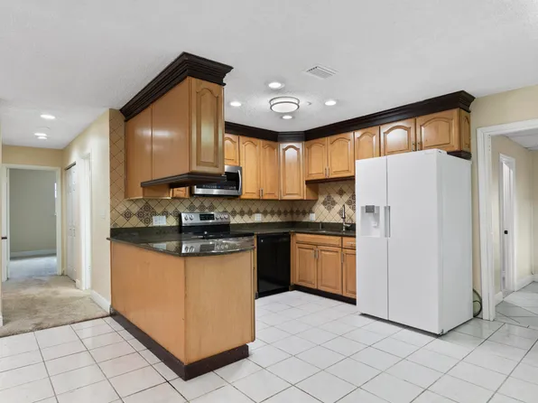 3446 1st Road, Vero Beach, FL 32968