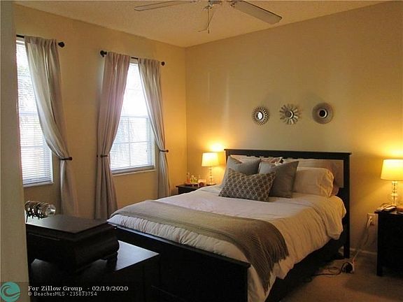 5th image of 533 NE 3rd Ave APT 433