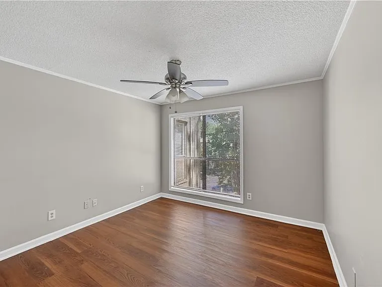 2657 Lenox Rd #H110 — Photo 10