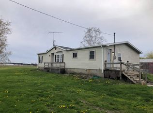 4427 N Seven Mile Rd, Pinconning, MI 48650