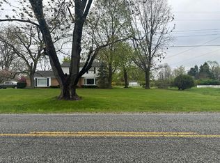 5140 N McKinley Rd, Flushing, MI 48433