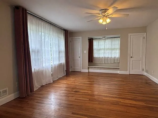 147 Main St — Photo 4