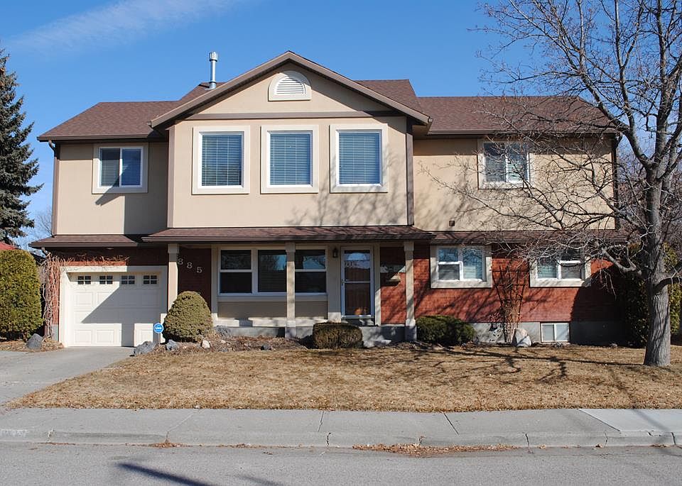 1st image of 885 Syringa Dr