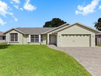 2923 SE Bella Road, Port Saint Lucie, FL, 34984