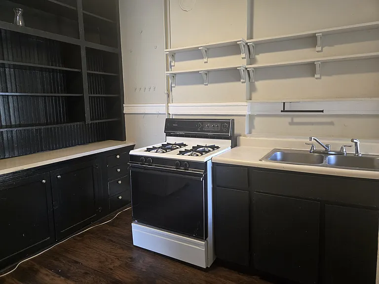 325 E 12th Ave #2 — Photo 14