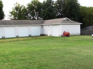 3100 S Fremont Ave, Springfield, MO 65804