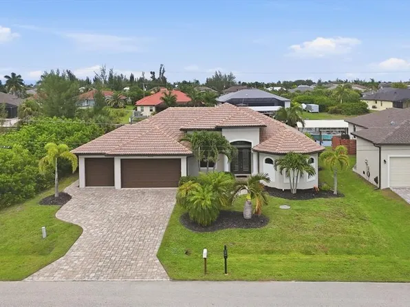 8330 Tracy Cir, Port Charlotte, FL 33981