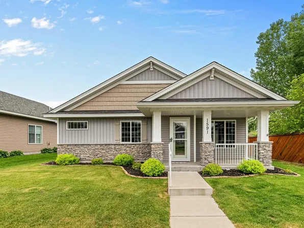 1591 Elm St S, Cambridge, MN 55008