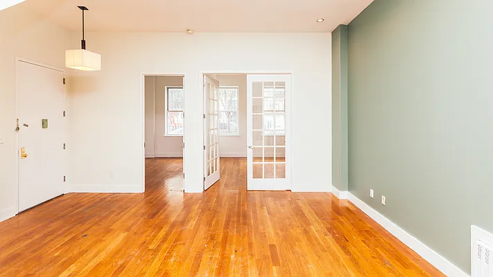 Rented by Nooklyn NYC LLC | media 1