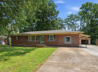 704 Jackson Dr, Athens, AL 35611
