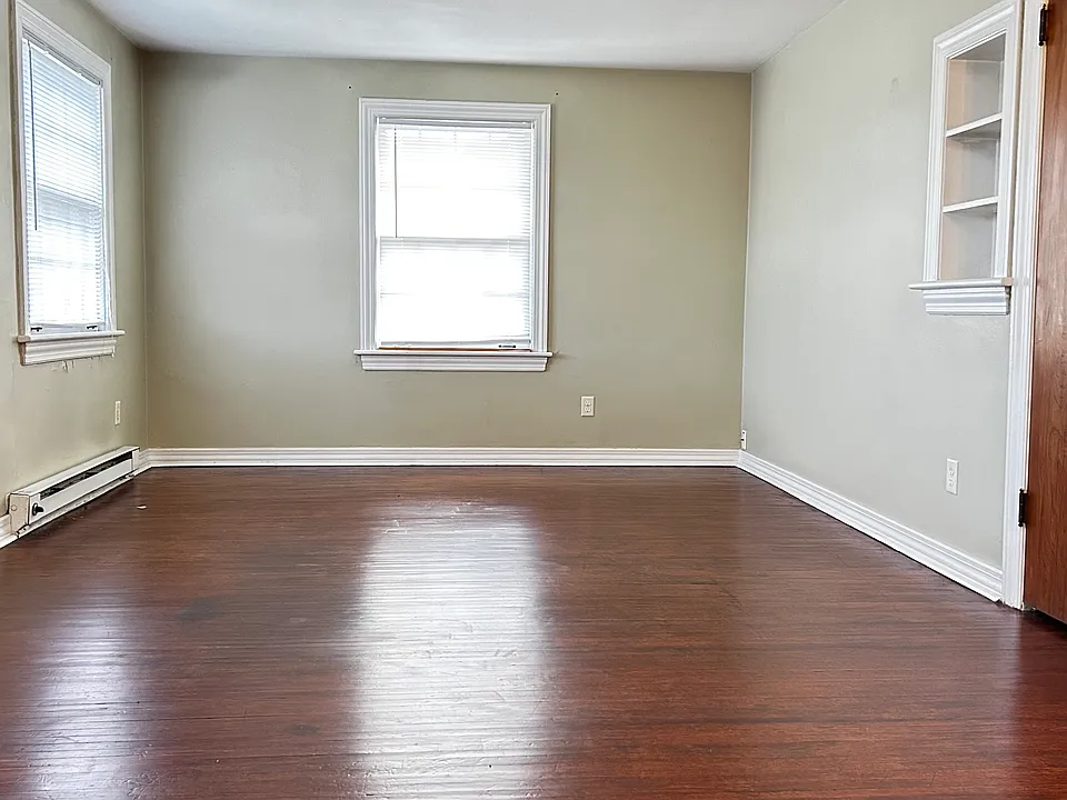 Looking into living room from foyer