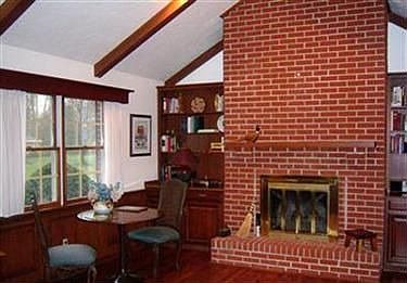 4th image of 2978 Silverview Dr
