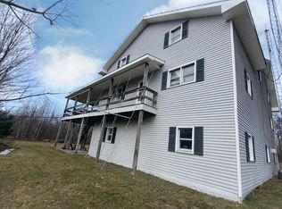 221 Babcok Lake Road, Petersburgh, NY 12138