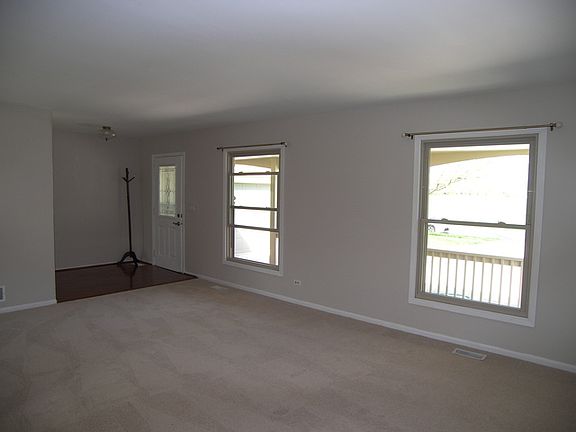 4th image of 1151 Dawes St